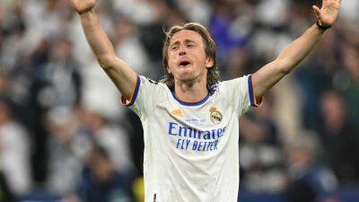 Luka Modric Extends Real Madrid Contract For Another Season