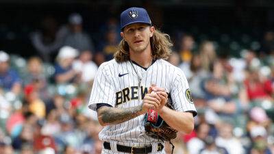 Brewers’ Josh Hader surrenders two home runs in ninth inning, ending record-tying scoreless appearances streak