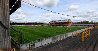 Castleford youngster Sam Hall signs new deal with Tigers