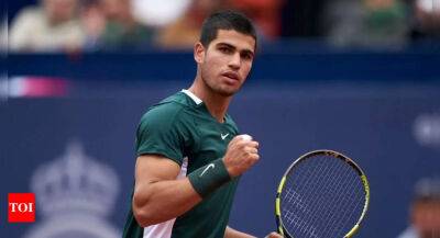 Carlos Alcaraz to miss Wimbledon tune-up event with elbow issue