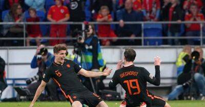 Wout Weghorst heads last-gasp winner for Holland to end Wales’ unbeaten run