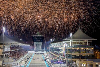 Max Verstappen - Lewis Hamilton - Abu Dhabi Grand Prix 2021 wins 4 prizes at Middle East’s Sports Industry Awards - arabnews.com - Abu Dhabi -  Boston - Saudi Arabia - state Golden