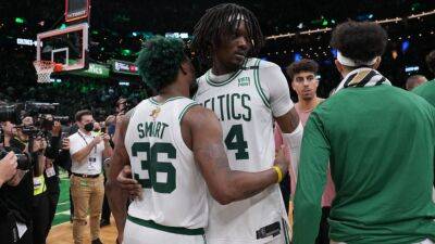 Grant Williams - Robert Williams - Playing through pain, Celtics center Robert Williams erases Warriors’ chances in Game 3 - nbcsports.com -  Boston