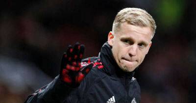 Anthony Martial - Donny Van-De-Beek - David De-Gea - David de Gea mocks Donny van de Beek with training clip from Man Utd return - msn.com - Manchester - Spain - Madrid