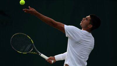 Carlos Alcaraz - Alcaraz and Jabeur look to continue love affair with grass - channelnewsasia.com - Germany