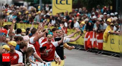 Filippo Ganna - Tour de France gets underway in rain-swept Copenhagen - timesofindia.indiatimes.com - France - Belgium - Denmark - Italy -  Copenhagen