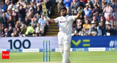 Jack Leach - Rishabh Pant fires fastest century by an Indian wicketkeeper in Test cricket - timesofindia.indiatimes.com - India - Pakistan