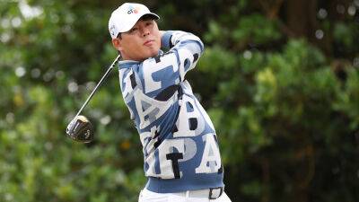 Open Championship 2022: Si Woo Kim saves par with incredible shot from bunker - foxnews.com - Britain - Scotland - county Andrews - South Korea -  Seoul