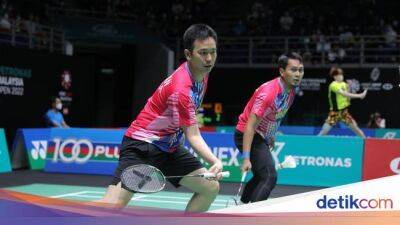 Hendra Setiawan - Mohammad Ahsan - Singapore Open 2022: Main 3 Gim, Ahsan/Hendra ke Semifinal - sport.detik.com - India - Singapore -  Singapore