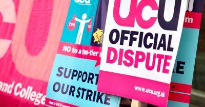 River Irwell - Staff at two Greater Manchester colleges announce September strikes - manchestereveningnews.co.uk - Manchester