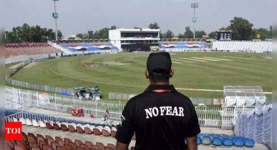 Five-member ECB security team to visit Pakistan ahead of bilateral series - timesofindia.indiatimes.com - New Zealand - Pakistan -  Lahore -  Karachi