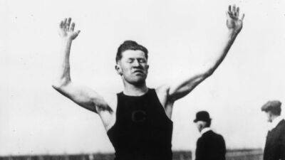 Thomas Bach - Jim Thorpe reinstated as sole winner of 1912 Olympic penathlon, decathlon - cbc.ca - Sweden - Usa - New York -  Stockholm