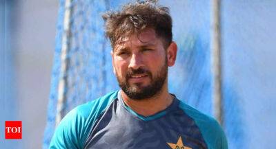 Ali Agha - Pakistan pick Yasir Shah, Mohammad Nawaz for first Sri Lanka Test - timesofindia.indiatimes.com - Sri Lanka - Pakistan