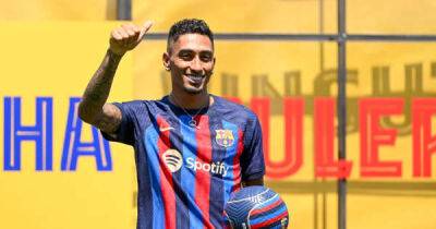 Joan Laporta - Raphinha's skills in his Barcelona presentation were absolutely nothing compared to Ronaldinho's - msn.com