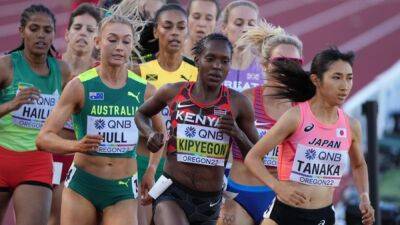 Laura Muir - Faith Kipyegon - Peerless Kipyegon eases into women's 1,500m semis - channelnewsasia.com - Britain -  Doha - Ethiopia - Kenya