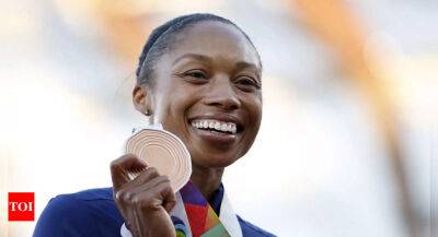 Allyson Felix - Femke Bol - World Athletics Championships: Allyson Felix signs off career with a bronze as Dominican Republic win 4x400 mixed relay - timesofindia.indiatimes.com - Netherlands - Usa -  Athens -  Tokyo - state Oregon - Dominican Republic - Dominica