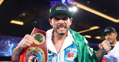 Barboza Jr shines on main event debut with win - msn.com - state California