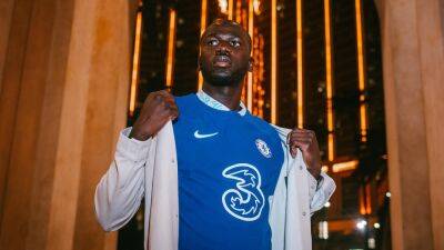 Chelsea confirm signing of Senegalese centre-back Kalidou Koulibaly from Napoli on four-year deal