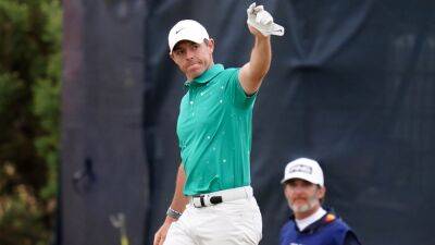 Rory McIlroy roars into share of Open lead at St Andrews