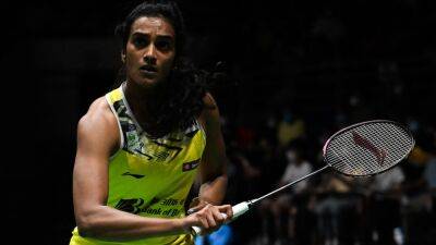 PV Sindhu Vs Wang Zhi Yi, Singapore Open 2022 Final Live Score Updates: PV Sindhu Leads Against Wang Zhi Yi In Decider - sports.ndtv.com - China - Japan - India - Singapore -  Singapore