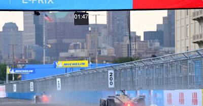 Da Costa "hoped for miracle" after staying out with puncture in NYC Formula E race