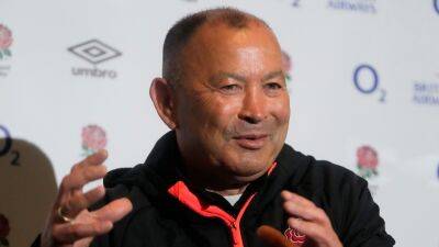 Eddie Jones clashes with Australia fans after being labelled a ‘traitor’