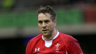 Campaign group calls for changes in wake of Ryan Jones’ dementia diagnosis