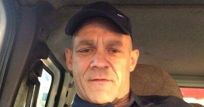 Landscaper who left jobs unfinished and told customers to 'stop stressing' calls judge a 'muppet' as he's sent down - manchestereveningnews.co.uk