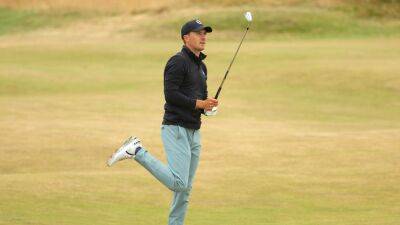 'Holy smokes' - Jordan Spieth leaves Sir Nick Faldo stunned with duff at the Open Championship at St Andrews