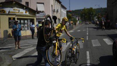 'Very bad day' for Tour de France leader Vingegaard as Philipsen claims stage win