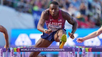 Holloway keeps 110m hurdles title defence rolling at worlds - channelnewsasia.com - Britain - Usa - state Oregon - Jamaica