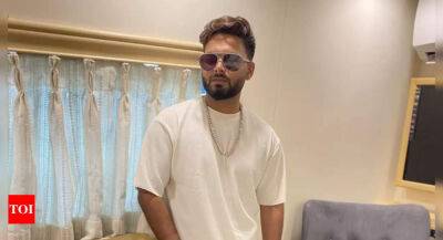 Rishabh Pant turns Munna Bhaiya of web series 'Mirzapur' - timesofindia.indiatimes.com - Manchester - India