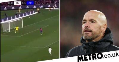 ‘What the f**k are you doing?!’ – Erik Ten Hag blasts David De Gea for long kick upfield during Manchester United’s win against Crystal Palace