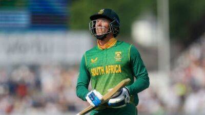 Van der Dussen scores ton as South Africa post 333-5 in first ODI