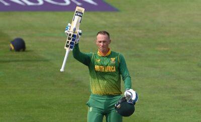 Van der Dussen ton leads South Africa to imposing total in Stokes's farewell ODI