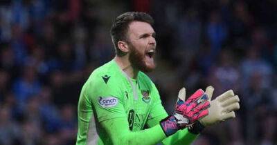 St Johnstone - Callum Davidson - Zander Clark - Stoke City 'favourites' to sign free agent goalkeeper - msn.com - Scotland -  Stoke