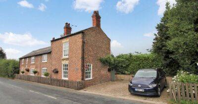 Inside the cottage for sale with a deer park on its doorstep - manchestereveningnews.co.uk - Manchester