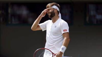 Liam Broady’s Wimbledon run comes to an end against impressive Alex De Minaur