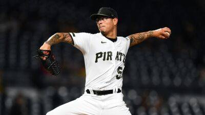 Blue Jays acquire LHP Anthony Banda from Pirates for cash considerations