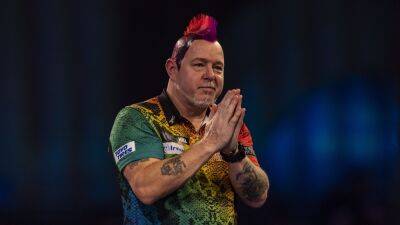 Peter Wright - James Wade - Peter Wright goes the distance before seeing off Krzysztof Ratajski in Blackpool - bt.com - Poland