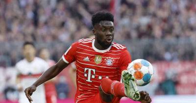 Soccer-Bayern's Davies feared he might not play again due to heart problem