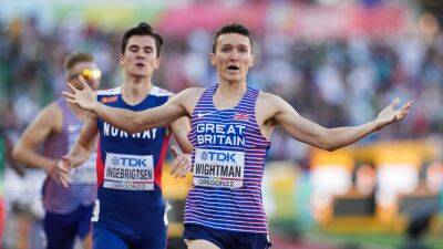 Jakob Ingebrigtsen - Family affair as Jake Wightman clinches 1500m gold at World Championships - bt.com - Britain - Spain -  Eugene