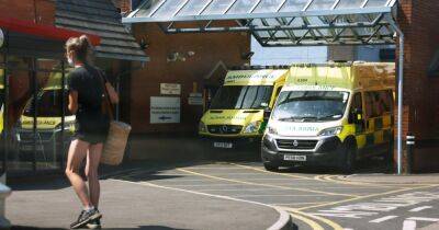 Stop turning up to A&E with 'stubbed toes' because you can't get a GP appointment, urges paramedic - manchestereveningnews.co.uk - Manchester