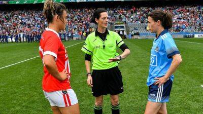 Kerry V (V) - Maggie Farrelly to referee Meath-Kerry TG4 senior final - rte.ie - Ireland -  Dublin