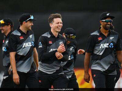 Paul Stirling - Curtis Campher - Tim Southee - Lockie Ferguson - Mark Adair - Gareth Delany - Andy Balbirnie - Barry Maccarthy - Michael Bracewell - Jacob Duffy - Watch: New Zealand Star Michael Bracewell Takes Hat-Trick In His First Over In T20Is - sports.ndtv.com - Ireland - New Zealand - county Mitchell
