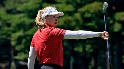 Brooke Henderson - Henderson holds clubhouse lead at Evian Championship - tsn.ca - France - Usa