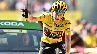 Jonas Vingegaard on verge of Tour de France title after blowing away Tadej Pogacar again on incredible day