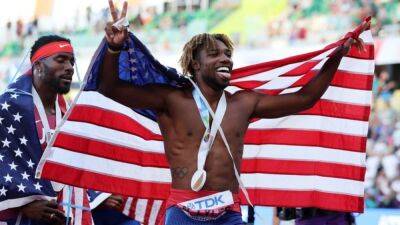 Lyles leads American sweep in the 200 metres