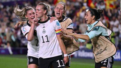 Manuela Zinsberger - Merle Frohms - Lina Magull - Alexandra Popp - Women's Euro 2022: Germany through to semifinals with 2-0 win against Austria - edition.cnn.com - Germany - Austria
