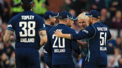 Reece Topley Shines As England Thrash South Africa By 118 Runs In 2nd ODI